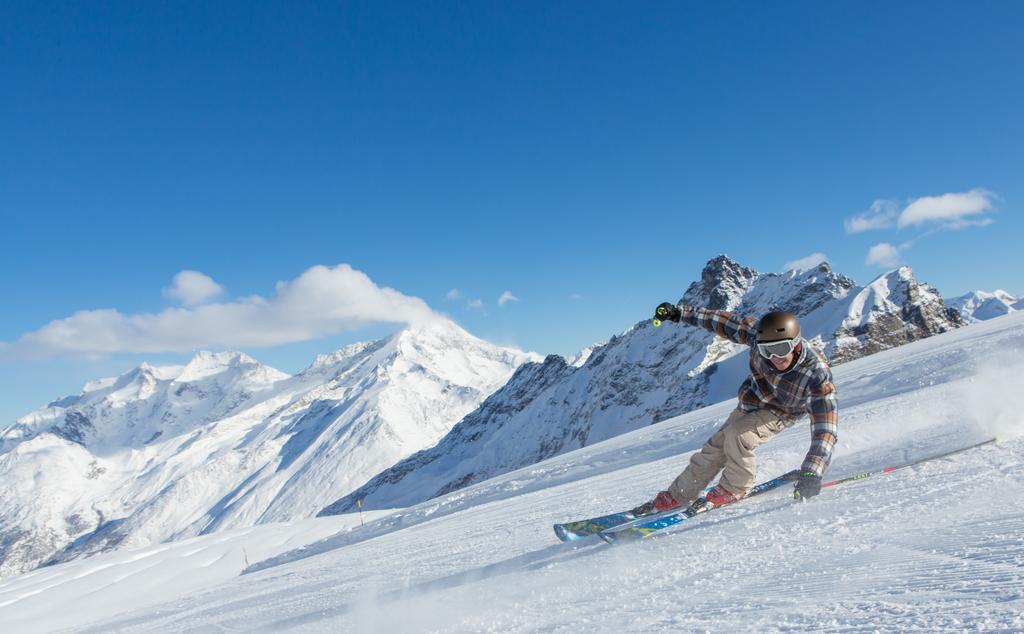 Hotel Garni Domino Saas Fee Exteriör bild